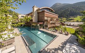 Bergland Design- Und Wellnesshotel